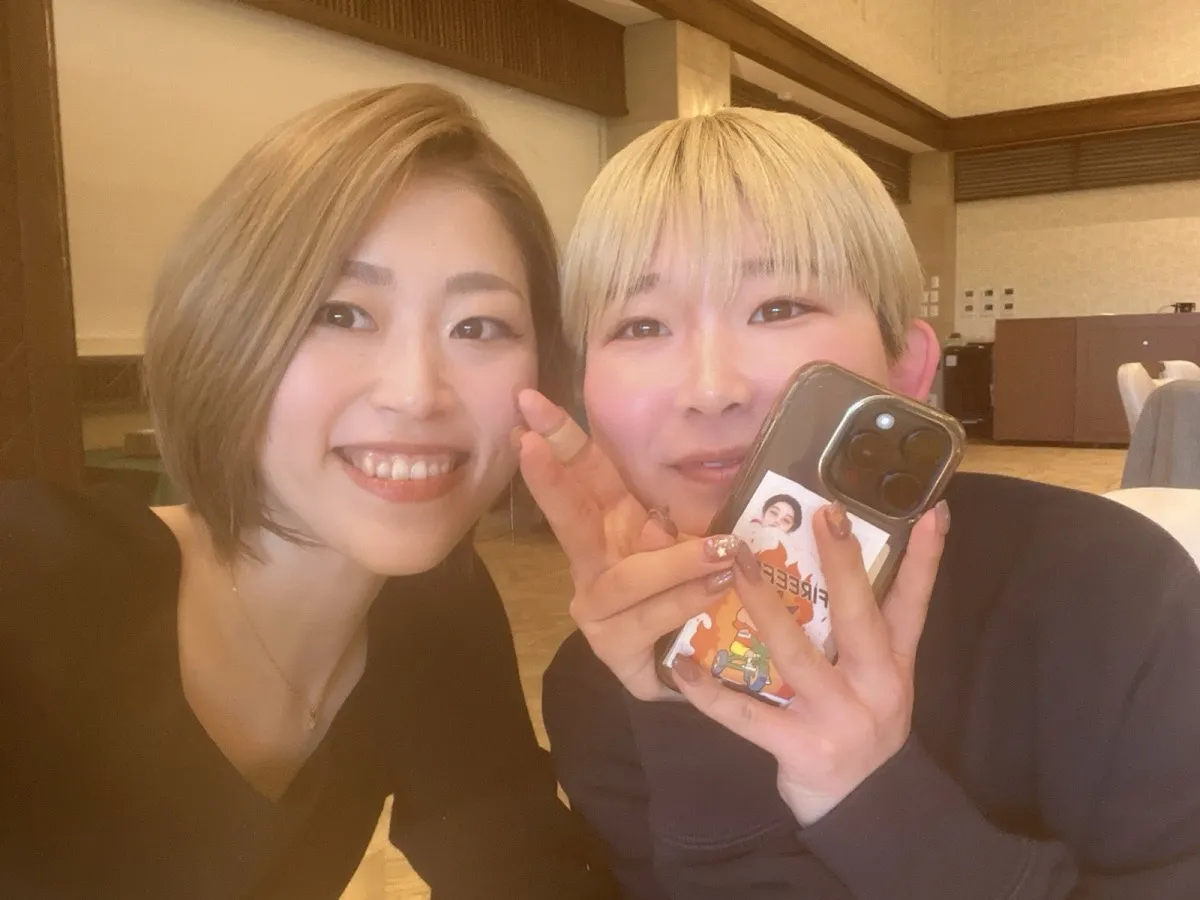 スタッフの自撮り