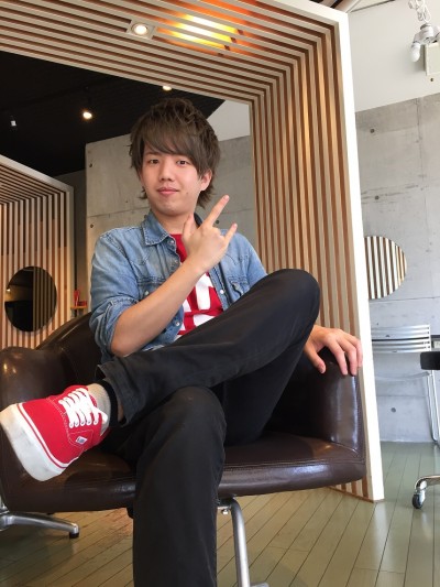 金沢市美容室4cm新入社員紹介！将来のスーパー美容師です。No.5