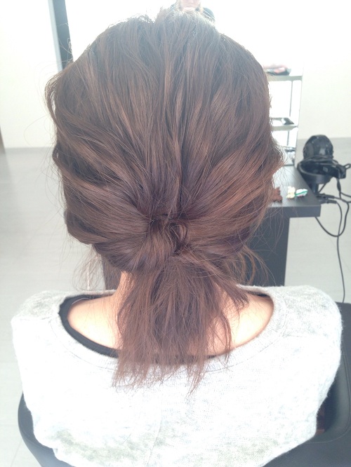 ストレートアイロンで作る波ウェーブのやり方！流行のヘアアレンジ☆